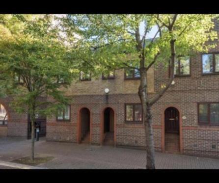 Apartament Rainbow Quays Londyn Zewnętrze zdjęcie